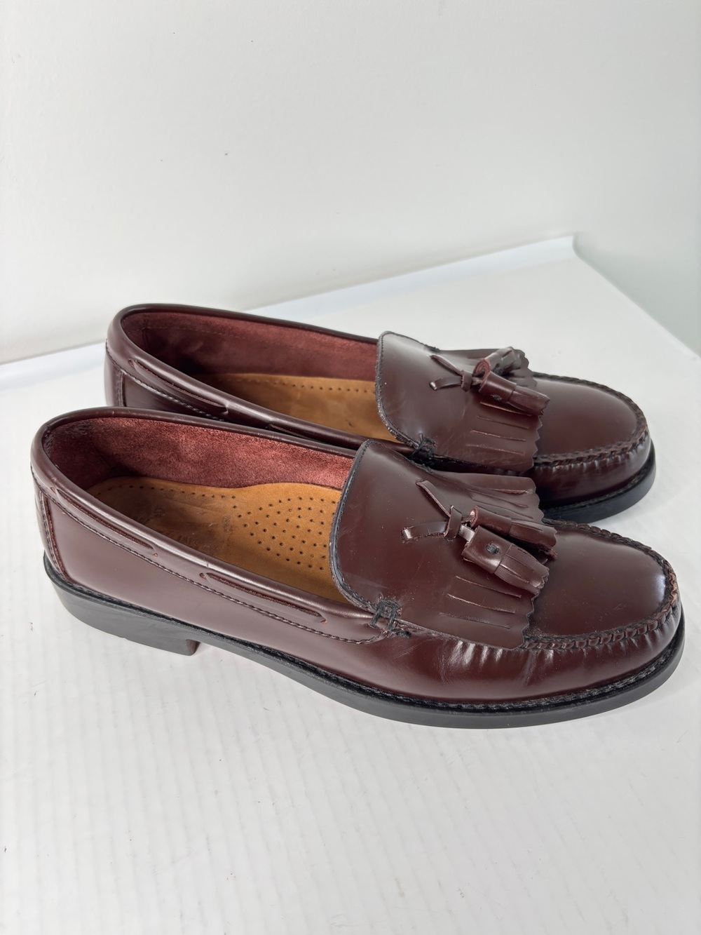 G.H. Bass Womens Weejuns Marietta II Kiltie Tassel Loafer Shoe Size 9 M Burgundy - Picture 7 of 15
